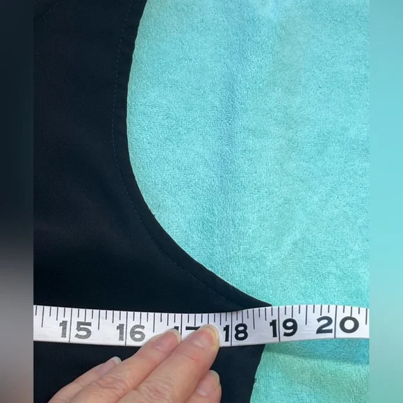 S LBD Sheath straight to gathered see-thru hem. Sleeveless Top - Picture 8 of 10